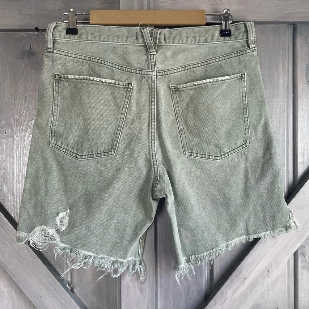 We The Free Sequoia Green Distressed Denim Shorts high rise size 30 100% Cotton - Picture 8 of 11